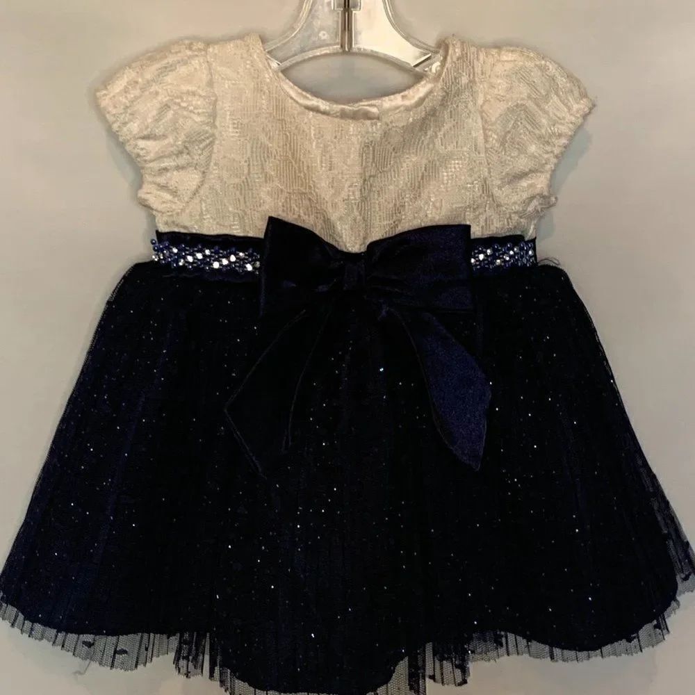Sweet Heart Rose Navy and Cream Lace Dress